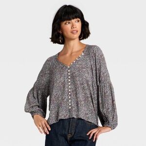 Universal Thread Floral Button-Down Blouse